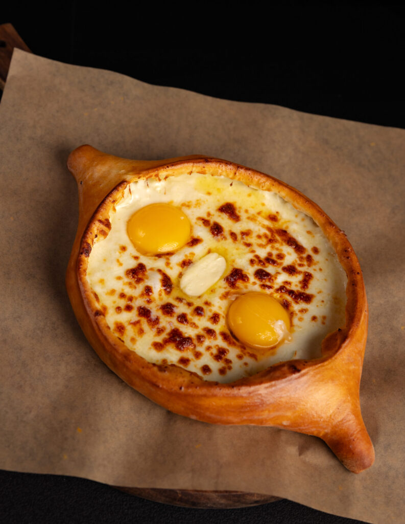 Ajarian Khachapuri